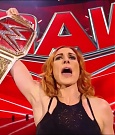 WWE_Monday_Night_Raw_2022_01_03_720p_HDTV_x264-NWCHD_mp4_002978778.jpg