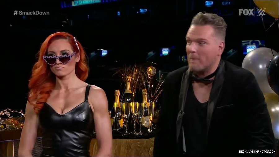 WWE_Friday_Night_SmackDown_2021_12_31_WWE_s_Top_Ten_Moments_Of_2021_720p_HDTV_x264-NWCHD_mp4_002110711.jpg