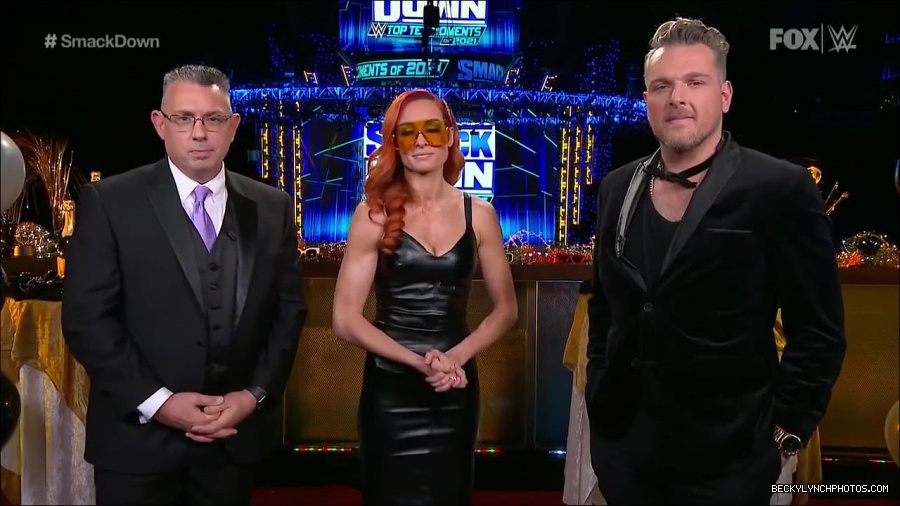 WWE_Friday_Night_SmackDown_2021_12_31_WWE_s_Top_Ten_Moments_Of_2021_720p_HDTV_x264-NWCHD_mp4_004466267.jpg