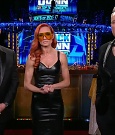WWE_Friday_Night_SmackDown_2021_12_31_WWE_s_Top_Ten_Moments_Of_2021_720p_HDTV_x264-NWCHD_mp4_004463864.jpg