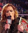 WWE_RAW_17th_Jan_2022_720p_WEBRip_h264-TJ_mp4_000256973.jpg