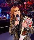 WWE_RAW_17th_Jan_2022_720p_WEBRip_h264-TJ_mp4_000307824.jpg