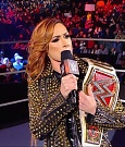 WWE_RAW_17th_Jan_2022_720p_WEBRip_h264-TJ_mp4_000309425.jpg