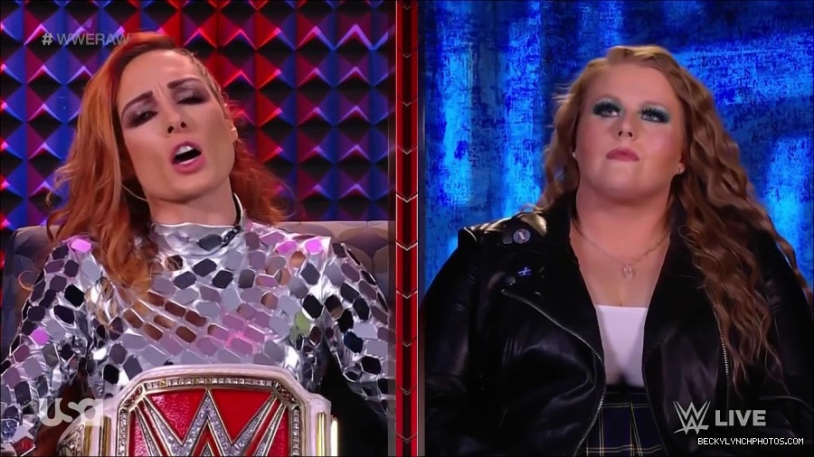 WWE_Monday_Night_Raw_2022_01_24_720p_HDTV_x264-NWCHD_mp4_005637570.jpg