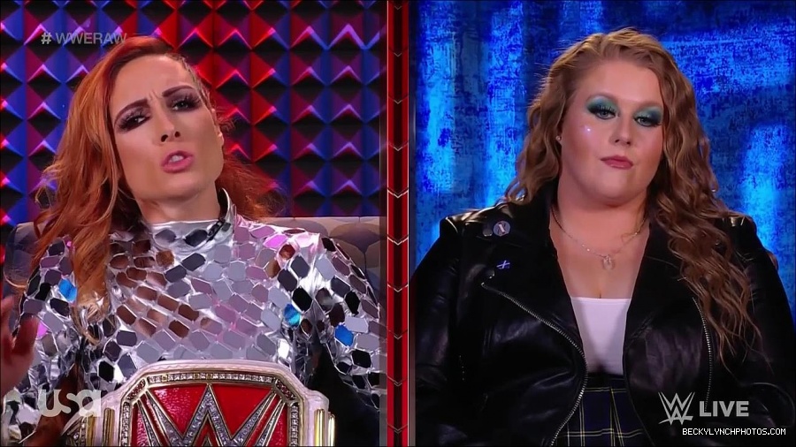WWE_Monday_Night_Raw_2022_01_24_720p_HDTV_x264-NWCHD_mp4_005660794.jpg