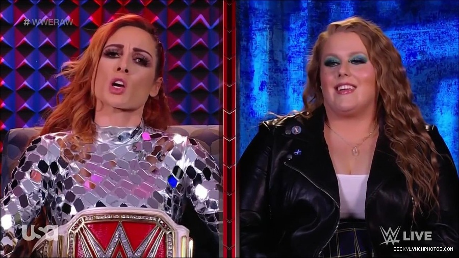 WWE_Monday_Night_Raw_2022_01_24_720p_HDTV_x264-NWCHD_mp4_005684417.jpg