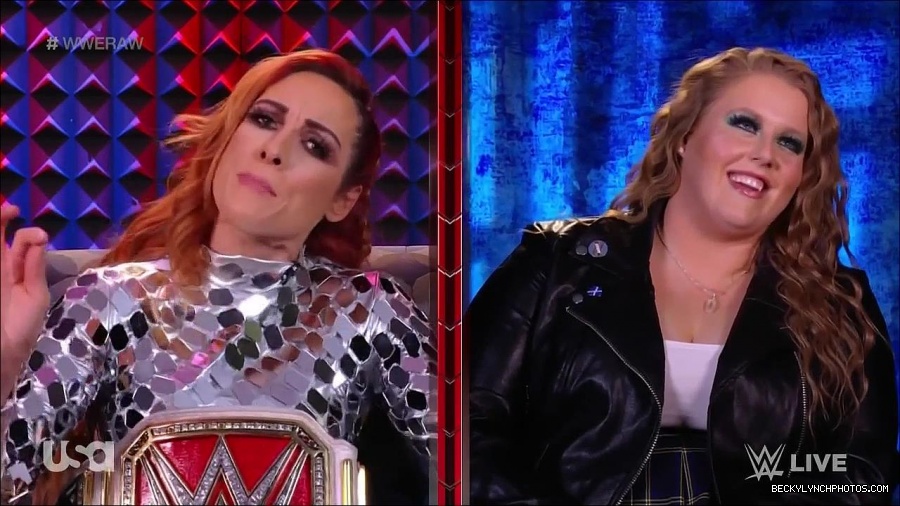 WWE_Monday_Night_Raw_2022_01_24_720p_HDTV_x264-NWCHD_mp4_005690023.jpg