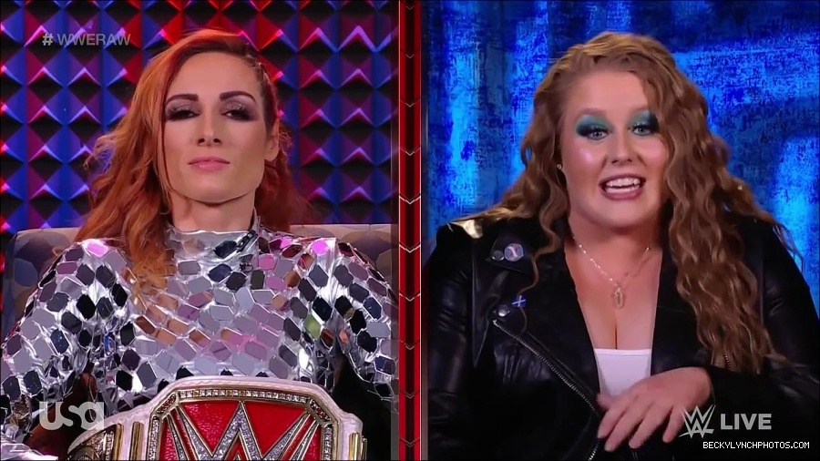 WWE_Monday_Night_Raw_2022_01_24_720p_HDTV_x264-NWCHD_mp4_005712045.jpg