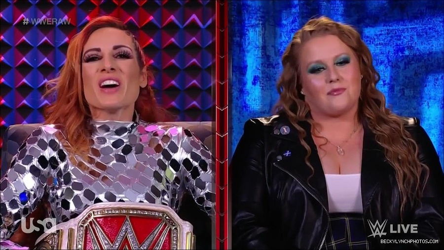WWE_Monday_Night_Raw_2022_01_24_720p_HDTV_x264-NWCHD_mp4_005723256.jpg