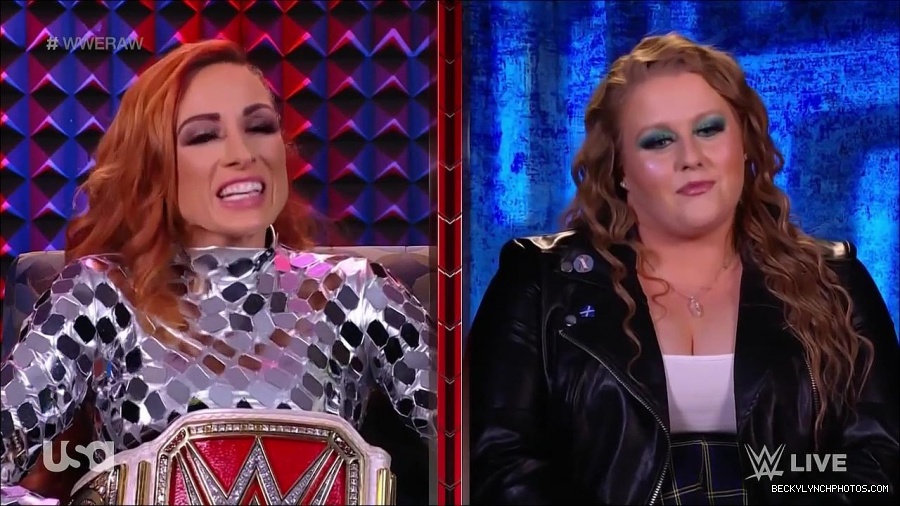 WWE_Monday_Night_Raw_2022_01_24_720p_HDTV_x264-NWCHD_mp4_005723656.jpg