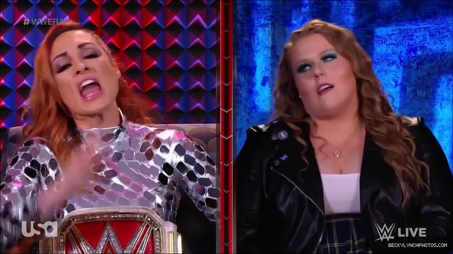 WWE_Monday_Night_Raw_2022_01_24_720p_HDTV_x264-NWCHD_mp4_005734868.jpg