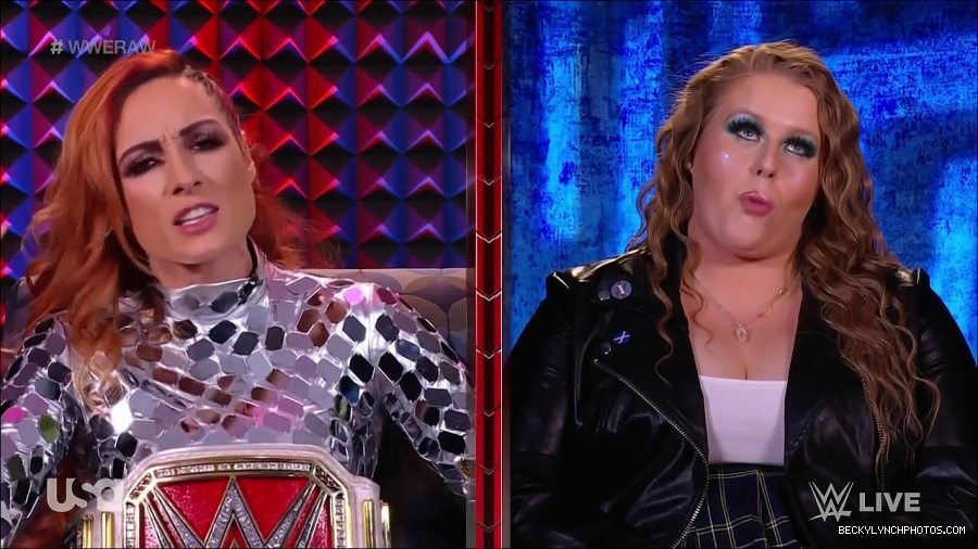 WWE_Monday_Night_Raw_2022_01_24_720p_HDTV_x264-NWCHD_mp4_005742876.jpg