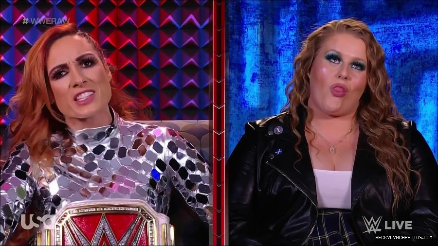 WWE_Monday_Night_Raw_2022_01_24_720p_HDTV_x264-NWCHD_mp4_005743276.jpg