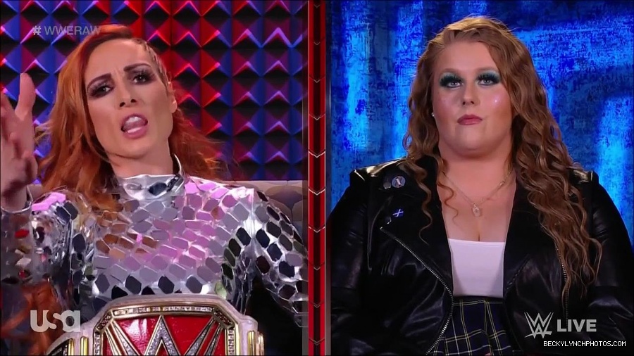 WWE_Monday_Night_Raw_2022_01_24_720p_HDTV_x264-NWCHD_mp4_005758892.jpg