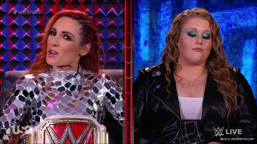 WWE_Monday_Night_Raw_2022_01_24_720p_HDTV_x264-NWCHD_mp4_005774908.jpg