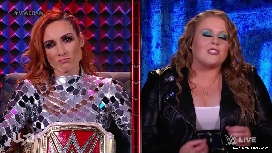 WWE_Monday_Night_Raw_2022_01_24_720p_HDTV_x264-NWCHD_mp4_005799732.jpg