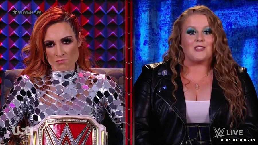 WWE_Monday_Night_Raw_2022_01_24_720p_HDTV_x264-NWCHD_mp4_005814147.jpg