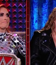 WWE_Monday_Night_Raw_2022_01_24_720p_HDTV_x264-NWCHD_mp4_005714047.jpg