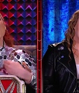WWE_Monday_Night_Raw_2022_01_24_720p_HDTV_x264-NWCHD_mp4_005731264.jpg