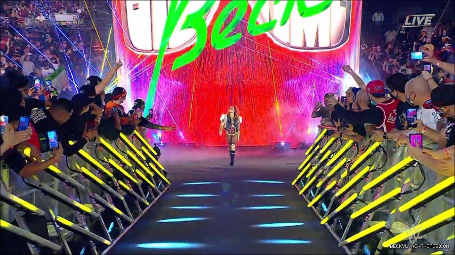WWE_Royal_Rumble_2022_720p_WEB_h264-HEEL_mp4_006423911.jpg