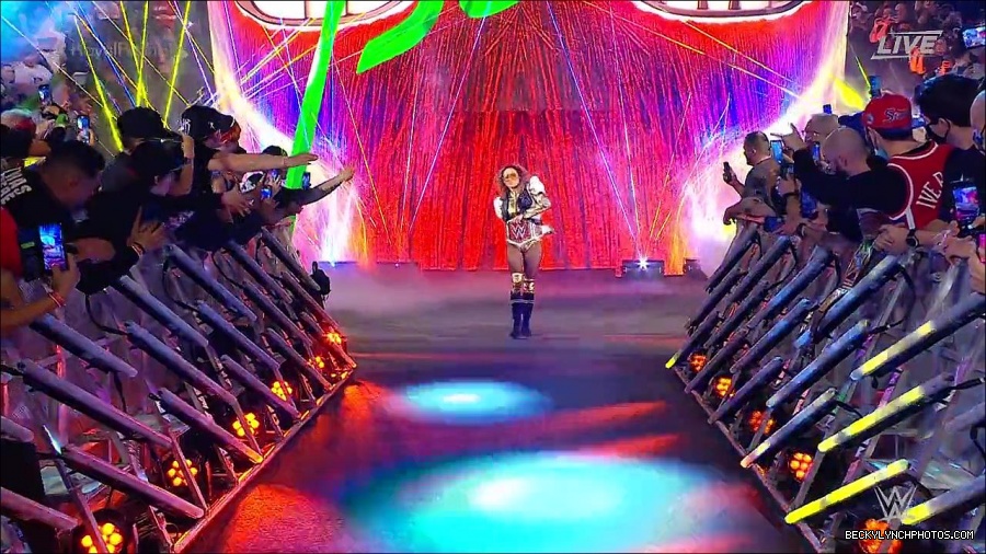 WWE_Royal_Rumble_2022_720p_WEB_h264-HEEL_mp4_006425511.jpg