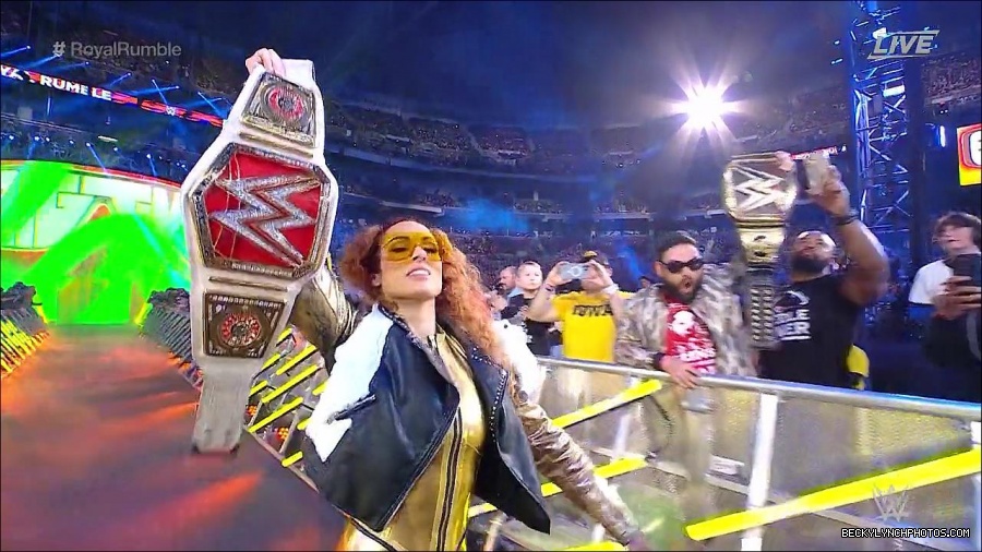 WWE_Royal_Rumble_2022_720p_WEB_h264-HEEL_mp4_006453111.jpg