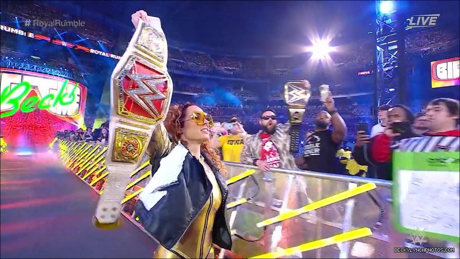 WWE_Royal_Rumble_2022_720p_WEB_h264-HEEL_mp4_006453511.jpg