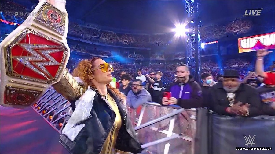 WWE_Royal_Rumble_2022_720p_WEB_h264-HEEL_mp4_006455511.jpg