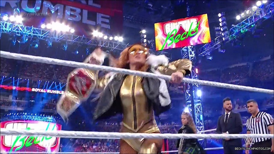 WWE_Royal_Rumble_2022_720p_WEB_h264-HEEL_mp4_006476311.jpg