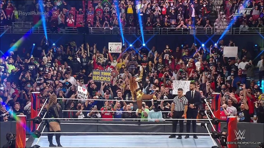 WWE_Royal_Rumble_2022_720p_WEB_h264-HEEL_mp4_006487511.jpg