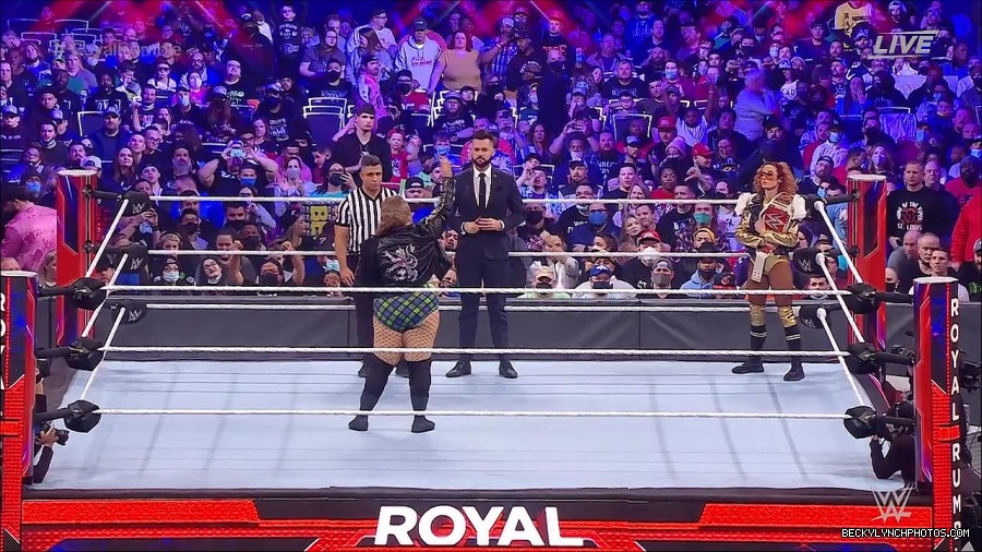 WWE_Royal_Rumble_2022_720p_WEB_h264-HEEL_mp4_006522711.jpg