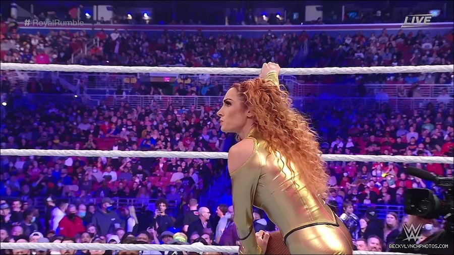 WWE_Royal_Rumble_2022_720p_WEB_h264-HEEL_mp4_006564311.jpg