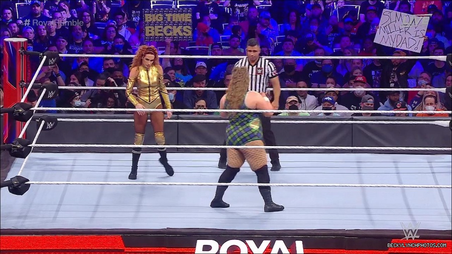 WWE_Royal_Rumble_2022_720p_WEB_h264-HEEL_mp4_006571911.jpg