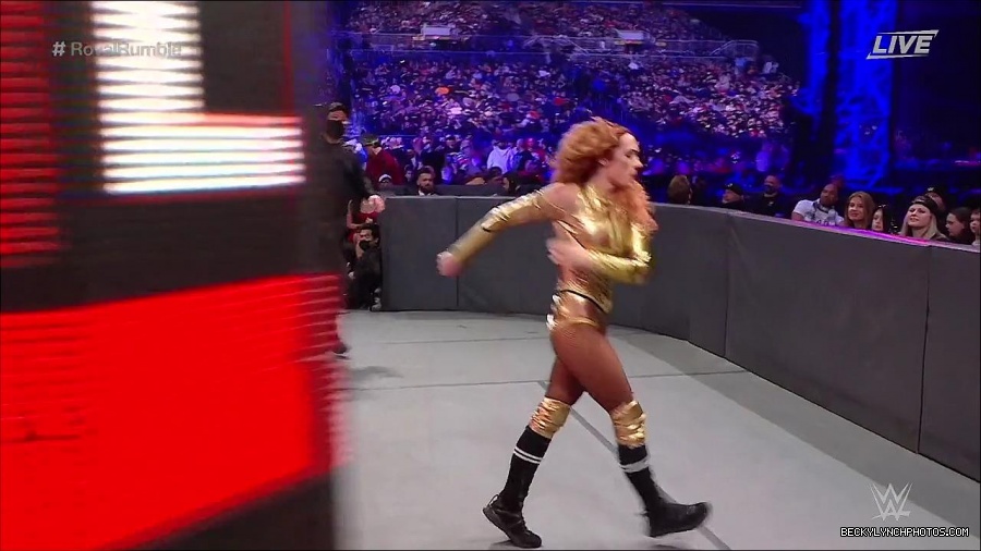 WWE_Royal_Rumble_2022_720p_WEB_h264-HEEL_mp4_006618711.jpg