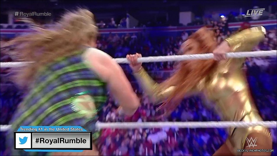 WWE_Royal_Rumble_2022_720p_WEB_h264-HEEL_mp4_006635911.jpg