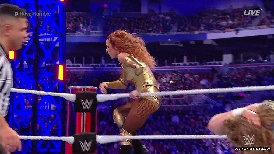 WWE_Royal_Rumble_2022_720p_WEB_h264-HEEL_mp4_006640711.jpg
