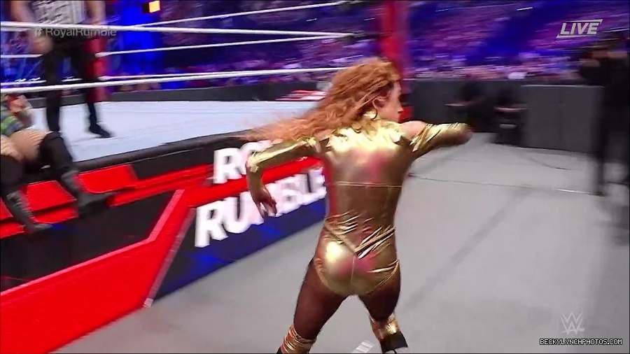 WWE_Royal_Rumble_2022_720p_WEB_h264-HEEL_mp4_006685911.jpg