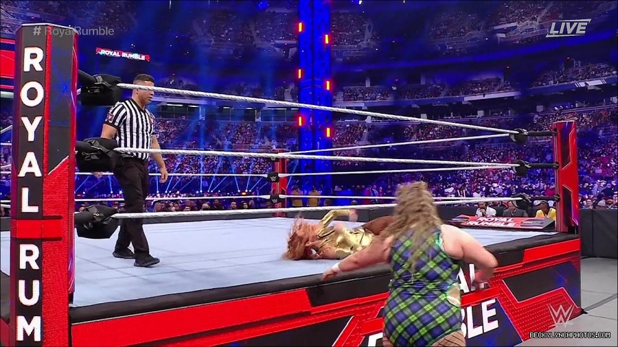 WWE_Royal_Rumble_2022_720p_WEB_h264-HEEL_mp4_006693911.jpg