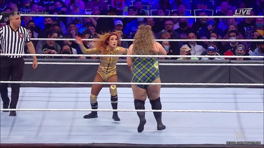 WWE_Royal_Rumble_2022_720p_WEB_h264-HEEL_mp4_006700711.jpg