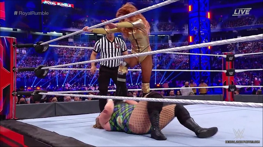 WWE_Royal_Rumble_2022_720p_WEB_h264-HEEL_mp4_006749178.jpg