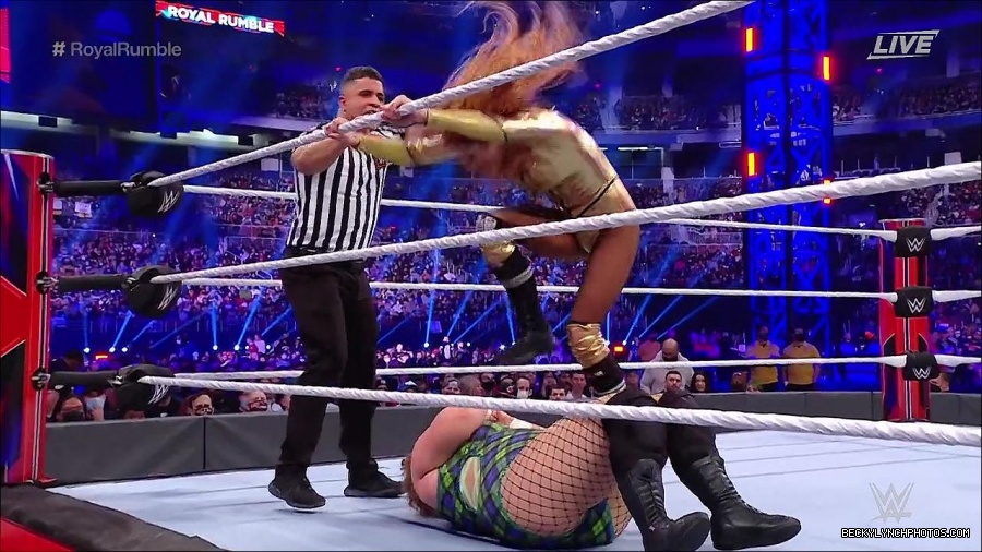 WWE_Royal_Rumble_2022_720p_WEB_h264-HEEL_mp4_006750778.jpg