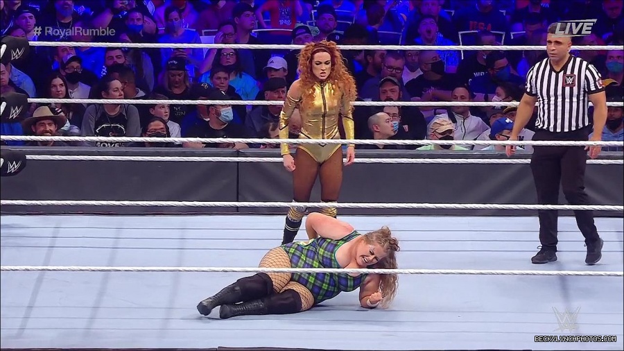 WWE_Royal_Rumble_2022_720p_WEB_h264-HEEL_mp4_006764778.jpg