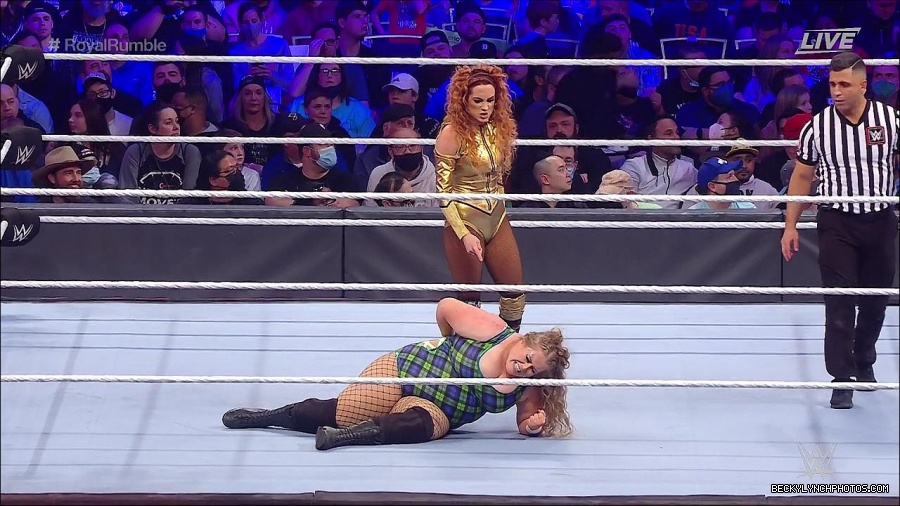 WWE_Royal_Rumble_2022_720p_WEB_h264-HEEL_mp4_006765978.jpg