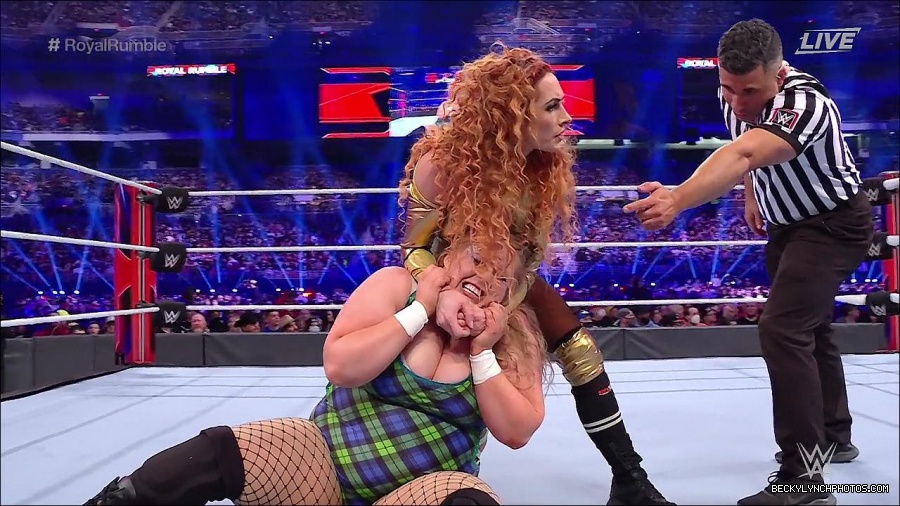 WWE_Royal_Rumble_2022_720p_WEB_h264-HEEL_mp4_006779978.jpg