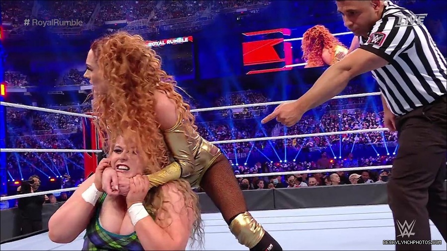 WWE_Royal_Rumble_2022_720p_WEB_h264-HEEL_mp4_006783178.jpg