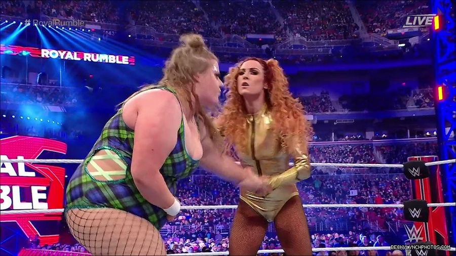 WWE_Royal_Rumble_2022_720p_WEB_h264-HEEL_mp4_006793178.jpg