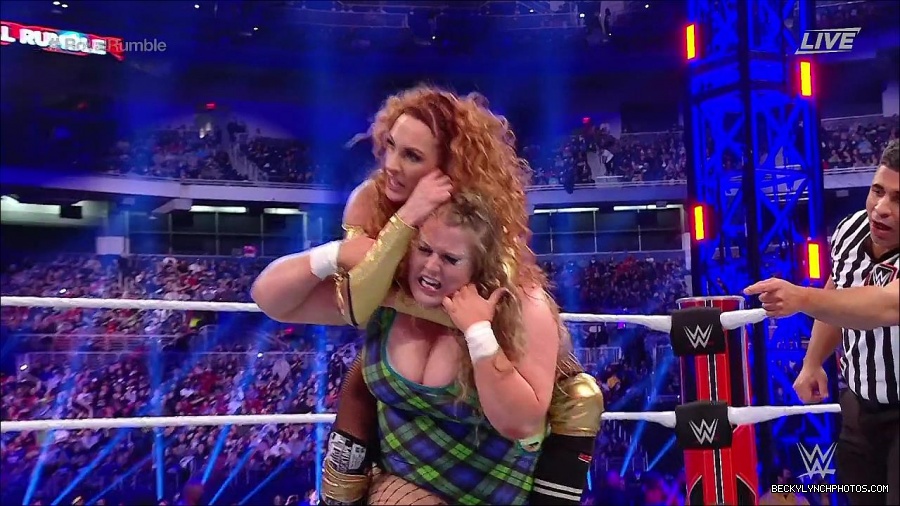 WWE_Royal_Rumble_2022_720p_WEB_h264-HEEL_mp4_006819578.jpg