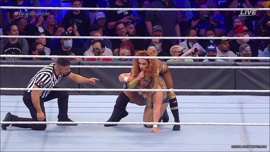 WWE_Royal_Rumble_2022_720p_WEB_h264-HEEL_mp4_006832778.jpg