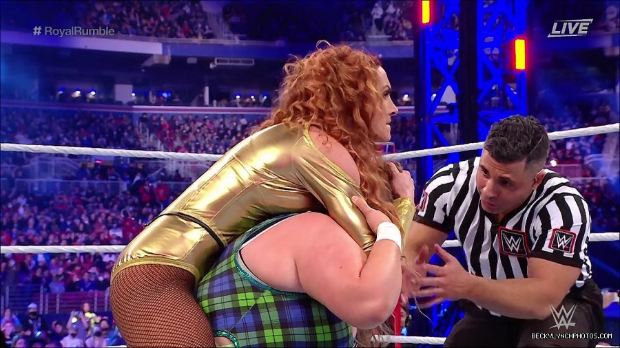 WWE_Royal_Rumble_2022_720p_WEB_h264-HEEL_mp4_006855978.jpg
