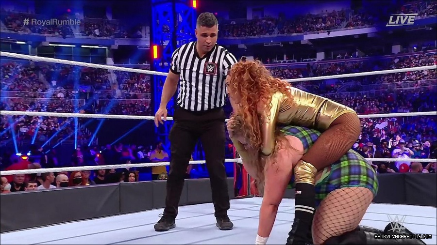 WWE_Royal_Rumble_2022_720p_WEB_h264-HEEL_mp4_006861578.jpg